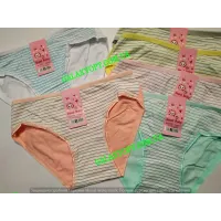 Детские трусики на девочек одного размера 7-8 лет